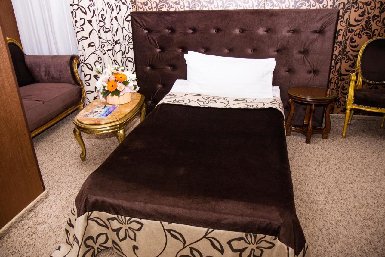 Boutique Spa Casino Hotel Lybid Plaza Хмельницький Екстер'єр фото